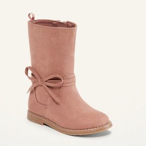 ✖️SOLD✖️Old Navy Suede Boots